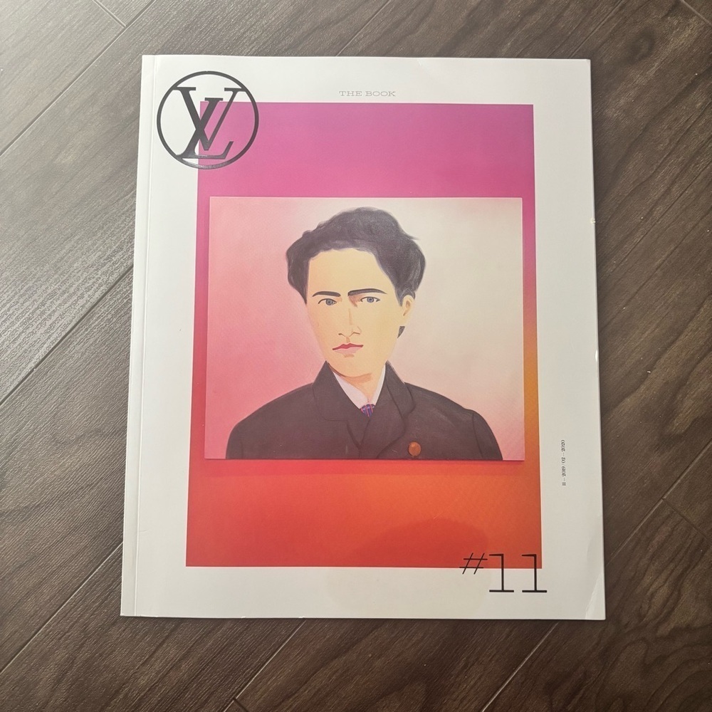 LOUIS VUITTON Authentic LV The Book #11 2019-02/2020 Catalogue